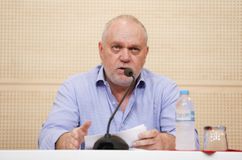 Ο Ερασιτέχνης Ολυμπιακός καταγγέλλει αθέμιτο ανταγωνισμό και περιμένει απαντήσεις από την κυβέρνηση