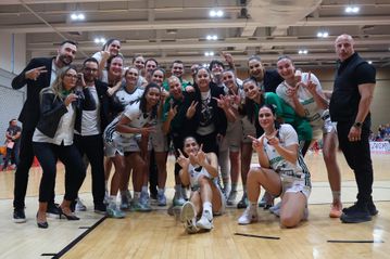 Ο Παναθηναϊκός AKTOR συνεχάρη την ομάδα γυναικών για τη μεγάλη νίκη στο ντέρμπι με τον Ολυμπιακό