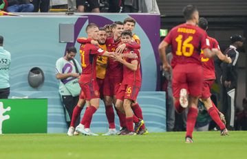 Ιαπωνία - Ισπανία: Οι «σαμουράι» για την πρόκριση, η «roja» για την πρωτιά