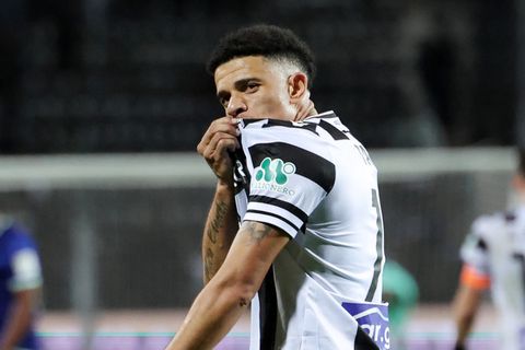 «Μήνυμα» Τάισον: «Έλα στον παππού» (pic)