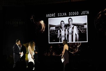 Συγκίνηση στα βραβεία Golden Boy: Το μήνυμα της συζύγου του αδικοχαμένου Ντιόγκο Ζότα