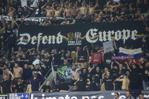 Έντονη αντίδραση της Σερβίας για τα εθνικιστικά συνθήματα στο Σεράγεβο και κάλεσμα στη FIBA
