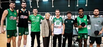 Οι παίκτες του Παναθηναϊκού AKTOR αναμετρήθηκαν με την ομάδα πινγκ πονγκ στα... τραπέζια! (pics)