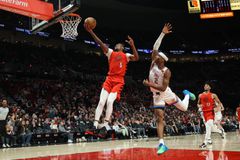 Δύσκολη νίκη για τους Θάντερ απέναντι στους Μπλέιζερς