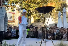 Ποιος διεθνής ποδοσφαιριστής ήταν πρώτος λαμπαδηδρόμος στα Γιαννιτσά (vid)