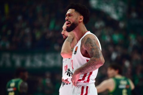 Τι έκανε ο Ντόρσεϊ στο Παναθηναϊκός-Ολυμπιακός 82-87 (vid)