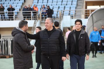 «Παρών» ο Μπούσης στην τελευταία προπόνηση του ΟΦΗ ενόψει Super Cup (vid & gallery)