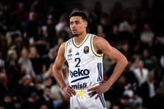 Εντυπωσιακή η Φενέρμπαχτσε, «άλωσε» τη Βιτόρια με σόου Μπάλντουιν