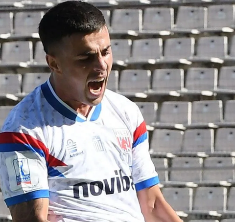 Ο Ολυμπιακός απέκτησε τον Βαρσάμη από την ΑΕΛ Novibet