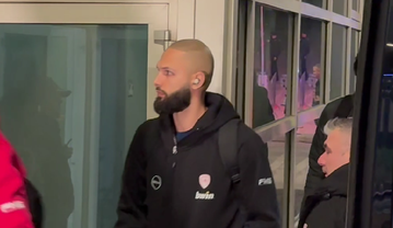 Η άφιξη του Ολυμπιακού στο T-Center για το ντέρμπι με τον Παναθηναϊκό