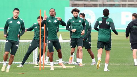 Πρώτη προπόνηση του Παναθηναϊκού για το 2026 - Ατομικό ο Κοντούρης