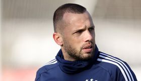 Θρύλος του Άγιαξ αναλαμβάνει την ομάδα μέχρι το τέλος της σεζόν