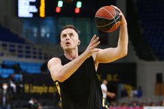 Έφθασε Αθήνα ο Χάμερ για το Περιστέρι bwin