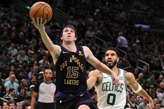 Στον Κήπο της Βοστώνης ο Όστιν Ριβς έκανε πάταγο και οδήγησε τους Λέικερς στη σπουδαιότερη νίκη τους (vid)