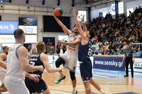 Απίθανη Μύκονος σόκαρε με Σκουλίδα στο φινάλε την Καρδίτσα και έκοψε εισιτήριο για το Final-8!