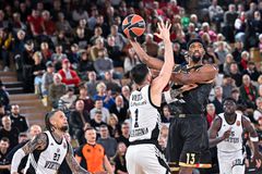 Νέο πλήγμα για Μονακό - Μένει με έναν σέντερ ο Σπανούλης