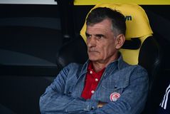 Αλήθεια δεν γίνεται να τα λένε αυτά για τον Μεντιλίμπαρ...