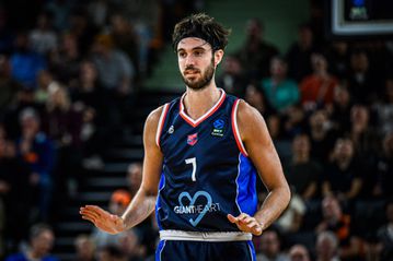 Ο Τσαλμπούρης αποκαλύπτει τι άλλαξε για τον Πανιώνιο με την έλευση Μάρκοβιτς, σχολιάζει την απόφαση για EuroCup