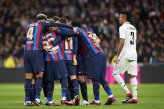 Μπαρτσελόνα και Ρεάλ βγάζουν «χρυσάφι» από τις φανέλες τους: Εσοδα μέχρι και 190 εκατ. ευρώ!