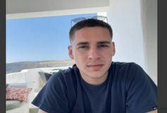 «Μητέρα κοιμήσου γιατί θα αργήσω» - Το τελευταίο τηλεφώνημα 20χρονου που αγνοείται (vids)