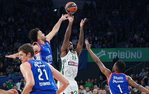 Euroleague: Ο Παναθηναϊκός θέλει να «φρενάρει» την Εφές, μάχες σε Βαρκελώνη και Μονακό