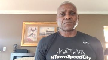 Ο θρυλικός Καρλ Λιούις στο πλευρό του Τεντόγλου: «Γι' αυτό ακριβώς πρέπει να συμβουλευόμαστε τους αθλητές»