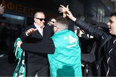 Αποθέωση για Τερίμ και παίκτες στο Ηράκλειο: «Πρωτάθλητη σε θέλουμε, Παναθηναϊκέ» (vid)