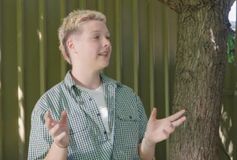 Είναι γεγονός - Αυτό είναι το πρώτο άτομο που παίζει ποδόσφαιρο και δεν έχει φύλο: «Όταν ήμουν αγόρι, δεν έβλεπα πράγματα για αγόρια ή κορίτσια» (vid)