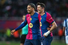 Τεσσάρα στη Σοσιεδάδ των δέκα παικτών και κορυφή για την Μπαρτσελόνα