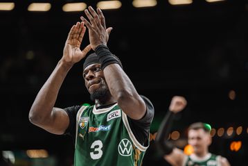 «Σωτήρας» Φρανσίσκο για τη νίκη της Ζαλγκίρις κόντρα στη Γιουβέντους στην παράταση (vid)