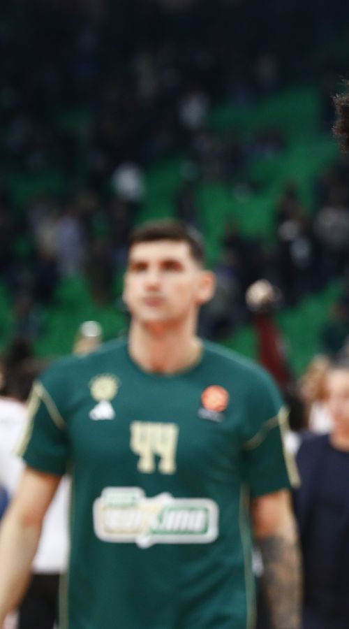 «Ήταν φάουλ στον Χέιζ-Ντέιβις;»  - Η απάντηση κορυφαίου διαιτητή για την επίμαχη φάση