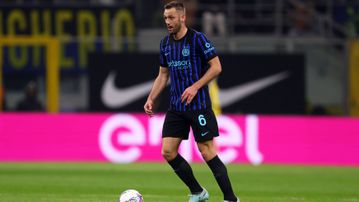 Δεν είναι τόσο «αθώα» τα ρεπορτάζ για Ολυμπιακό και Ντε Φράι!