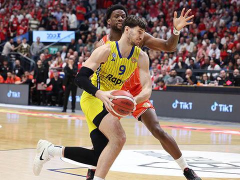 Στον «αέρα» το ντέρμπι ανάμεσα σε Μακάμπι και Χάποελ -  Τα δεδομένα και οι ευθύνες που ρίχνουν η μία στην άλλη