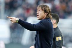 Αλμέιδα: «Η ΑΕΚ παίζει πάντα το παιχνίδι της και αυτό θα συνεχίσει μέχρι τέλους»