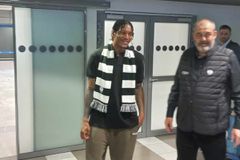 Έφτασε στη Θεσσαλονίκη για τον ΠΑΟΚ ο Κέβιν Πόρτερ Τζούνιορ (vid)