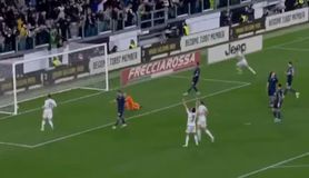 Με το... 1,5 πόδι στον τελικό η Γιουβέντους, «καθάρισε» τη Λάτσιο