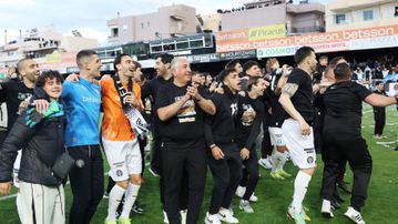 Βούρκωσε για την πρόκριση ο Μιχάλης Μπούσης: «Πάμε να πάρουμε το Κύπελλο»