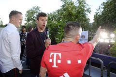 Ο Ριμπερί πιστεύει ότι ο Μίλερ πρέπει να μείνει στην Μπάγερν