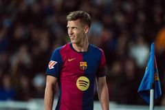 Νέα επίθεση της La Liga κατά της Μπαρτσελόνα για τις εγγραφές των Όλμο και Πάου Βίκτορ