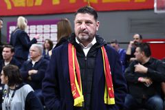 Στη Γλυφάδα ο Νίκος Χαρδαλιάς για να στηρίξει τον Αθηναϊκό (pic)