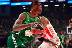 Με σοφία στη Σόφια για να πλησιάσει το πλεονέκτημα έδρας