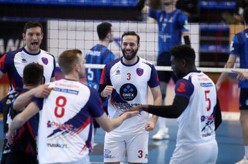 Φοίνικας Σύρου: «Αβάσιμες και προσβλητικές οι δηλώσεις Καφτηράνη»