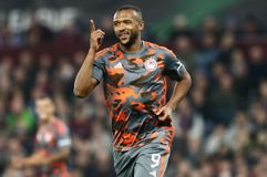 Έγραψε ιστορία ο Ελ Κααμπί: Χατ τρικ με πέναλτι για το 2-3 του Ολυμπιακού στο Villa Park! (vid)