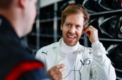 Ο Φέτελ θα οδηγήσει τη MP4/8 του Σένα στην Ίμολα