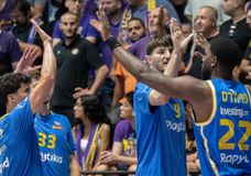 Στους τελικούς του Ισραήλ με 100αρα η Μακάμπι