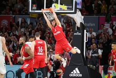 Τέλος το μπάσκετ για τον Μπαρτέλ, γίνεται προπονητής στα 31!