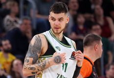 Ο Σιρβίντις ανανέωσε με τη Ζάλγκιρις