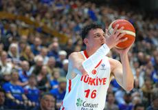 Στην Αναντολού Εφές ο Νταβίντ Μουτάφ