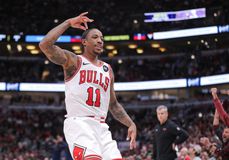 Οι Λέικερς μετά το... άκυρο του Κλέι Τόμπσον εστιάζουν στον ΝτεΜάρ ΝτεΡόζαν (vid)