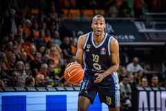 Η Μανρέσα ενισχύεται με τον Λούις Ολίντε